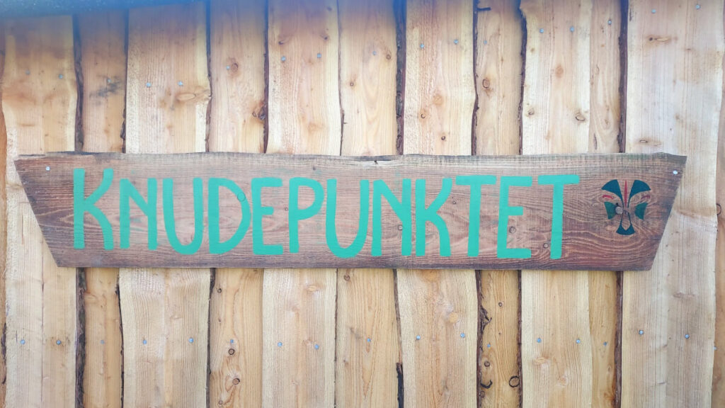 Skilt ved Knudepunktet