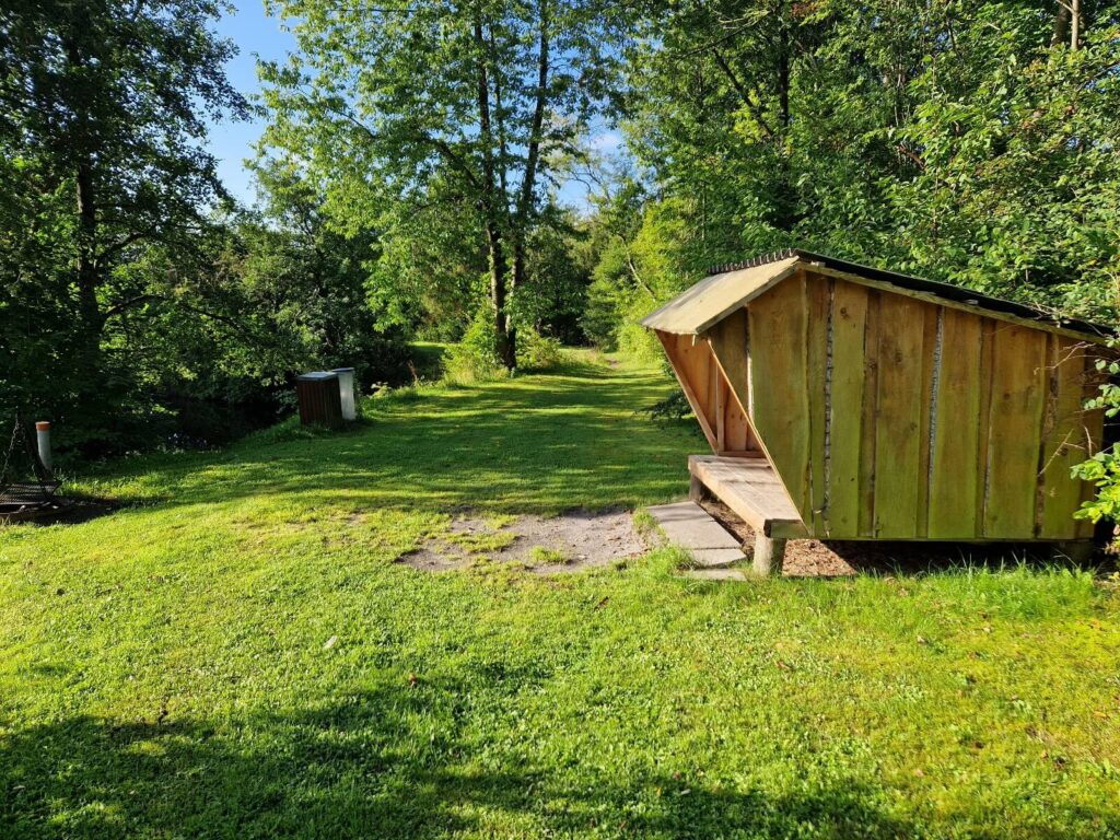 Shelterplads ved Sinding Lystfiskersø