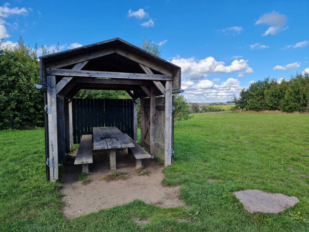 Madpakkehus ved Åbo Skov Shelterplads
